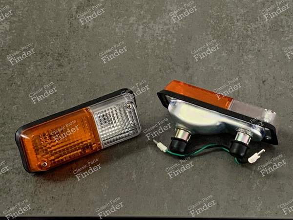 2 Two-tone turn signals / Nightlights for R12, Alpine A310 V6, Talbot Rancho and Murena - RENAULT 12 / Virage (R12) - 627 /  3076- 2