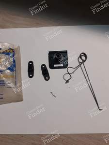 Befestigungssatz Scheinwerferoptik für PEUGEOT 104 / 104 Z