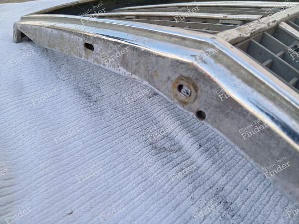 Grille & Shell - MERCEDES BENZ /8 (W114 / W115) - A1158880315- 4