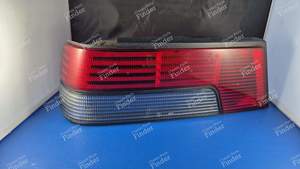 Rücklicht links - PEUGEOT 405 / Pars / Khazar