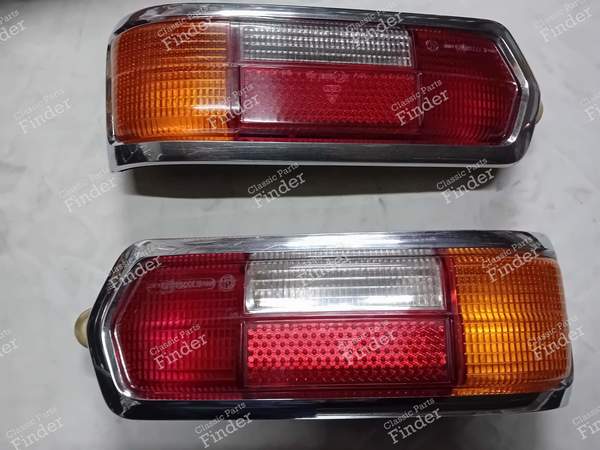 Rücklichter - MERCEDES BENZ W108 / W109 - 1088260251 (R) / 1088260151- 0