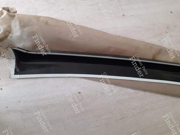 Rear spoiler - RENAULT 18 (R18) - 304500- 1