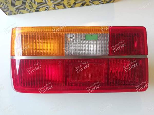 Left rear light with chrome trim - RENAULT 18 (R18) - 20781503 / 7701022419- 0