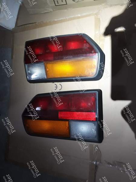 Left and right rear lights GTV - ALFA ROMEO Alfetta GT/GTV - 60700871 (G) / 60728769 (D)- 0