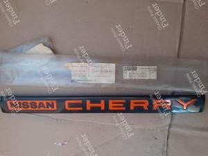 Tailgate emblem - NISSAN Cherry / Pulsar (N12)