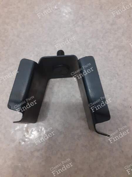 Left Rear Bumper Bracket - PEUGEOT 504 - 7524.11- 0