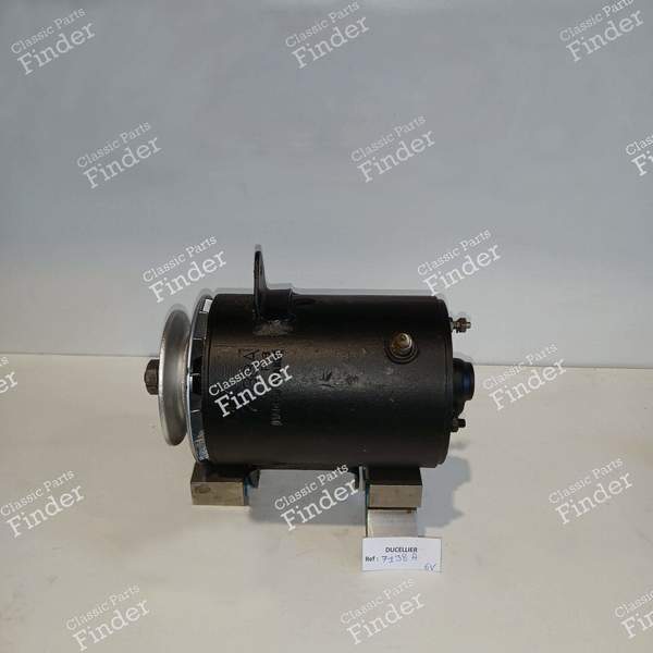 Dynamo Ducellier - 6V - RENAULT Frégate - 7138A- 0