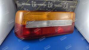 Complete Left Taillight - Phase 1 - PEUGEOT 309