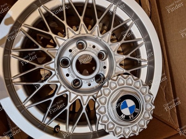 4 M3 or M5 wheels - BMW 3 (E30) - 2225518- 3