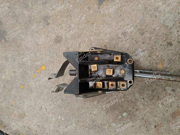 Commodos - RENAULT 4 / 3 / F (R4) - 2